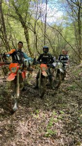 Two strokes in woods during an enduro tour